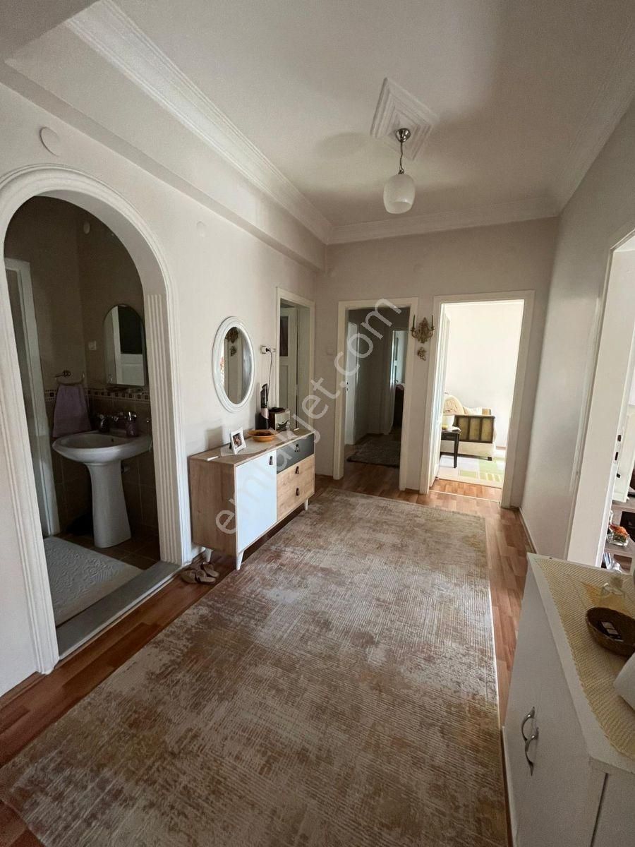 Nişantaşı Mah. Merkezi Konumda Satılık 3+1 Daire - Görsel 5