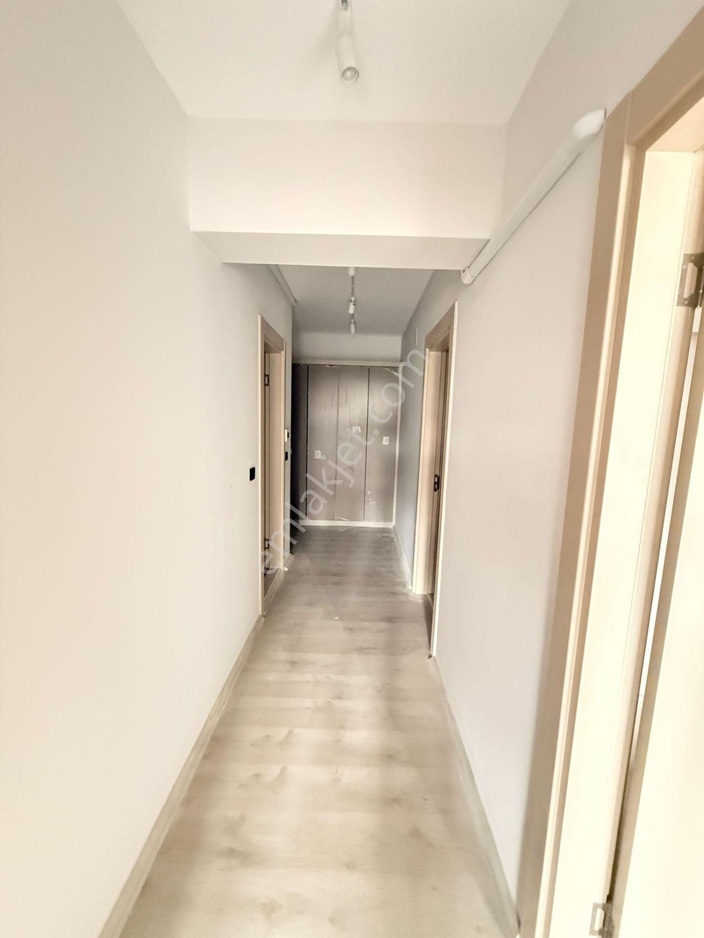Manisa Alaşehir Alper Gayrimenkulden Kurtuluş Mah 2+1 A.mutfak Ara Kat Lüx Daire - Görsel 12