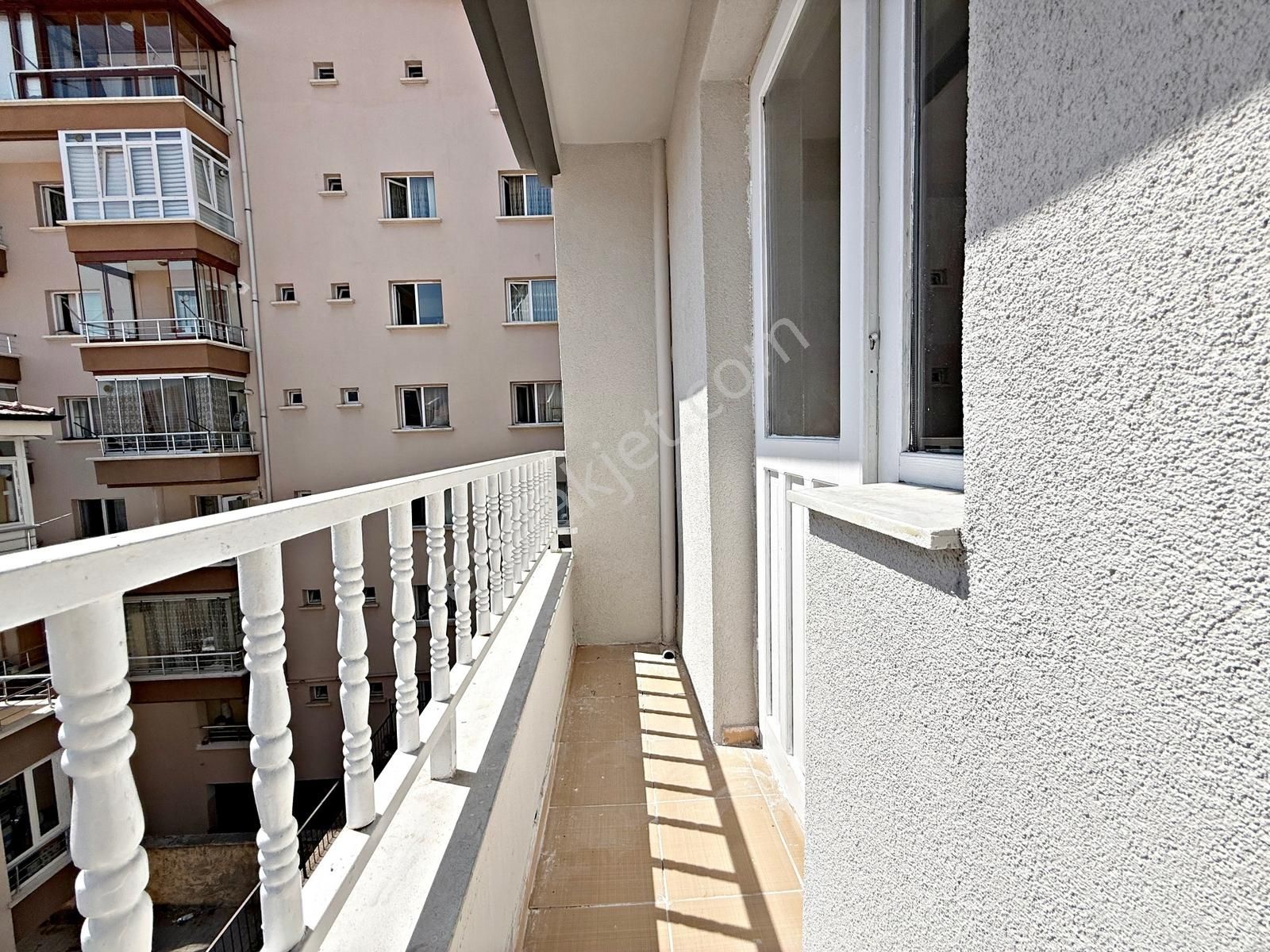 3+1 1.kat Yayla Sağlık Ocağı Karşısı Emsalsiz Fiyat Kelepir Acil - Görsel 9