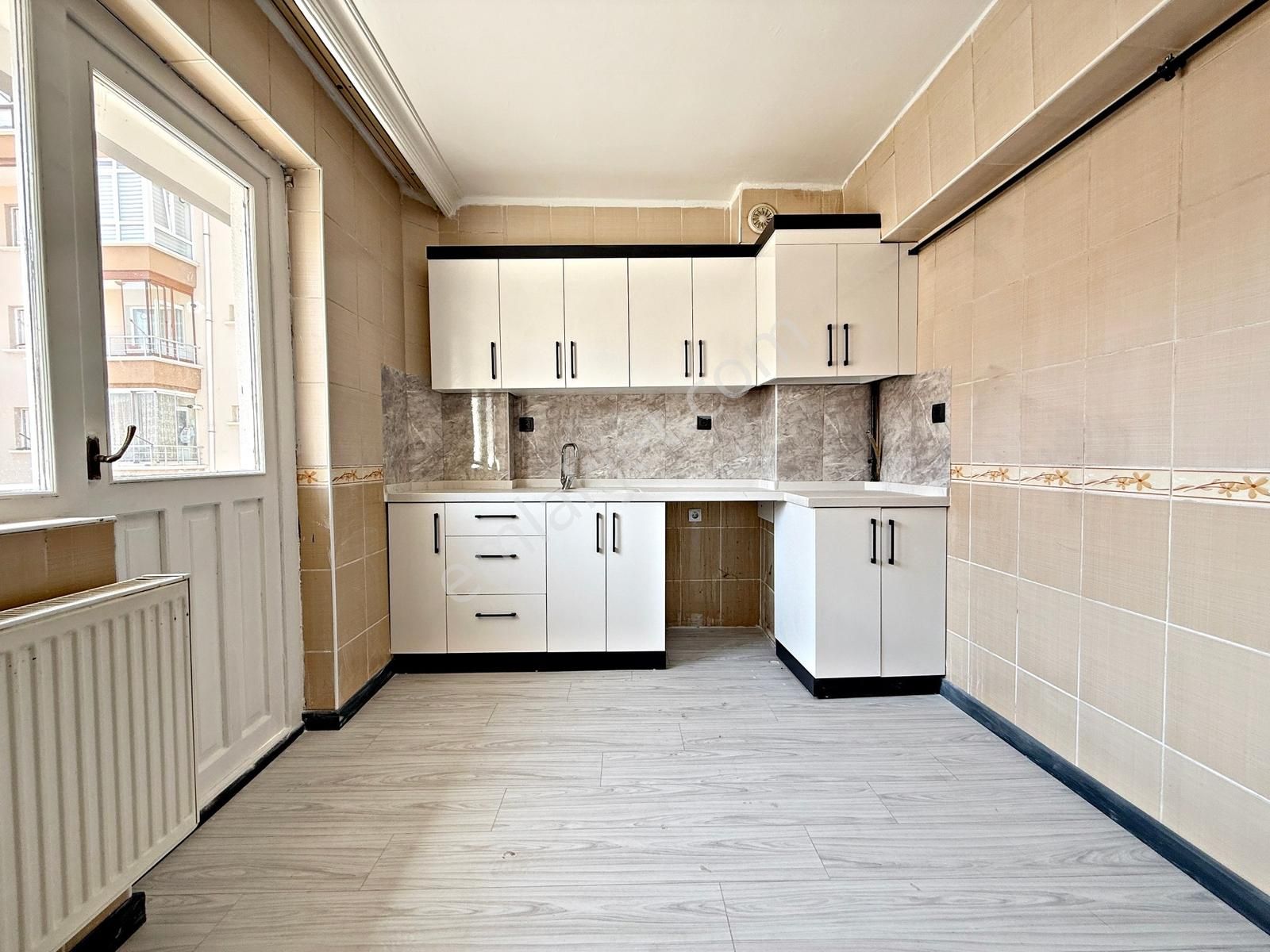 3+1 1.kat Yayla Sağlık Ocağı Karşısı Emsalsiz Fiyat Kelepir Acil - Görsel 3