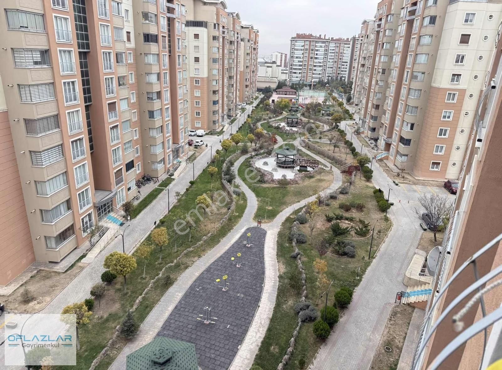 Asude Konutları'nda Satılık 4+1 Lüks Daire (220m²)