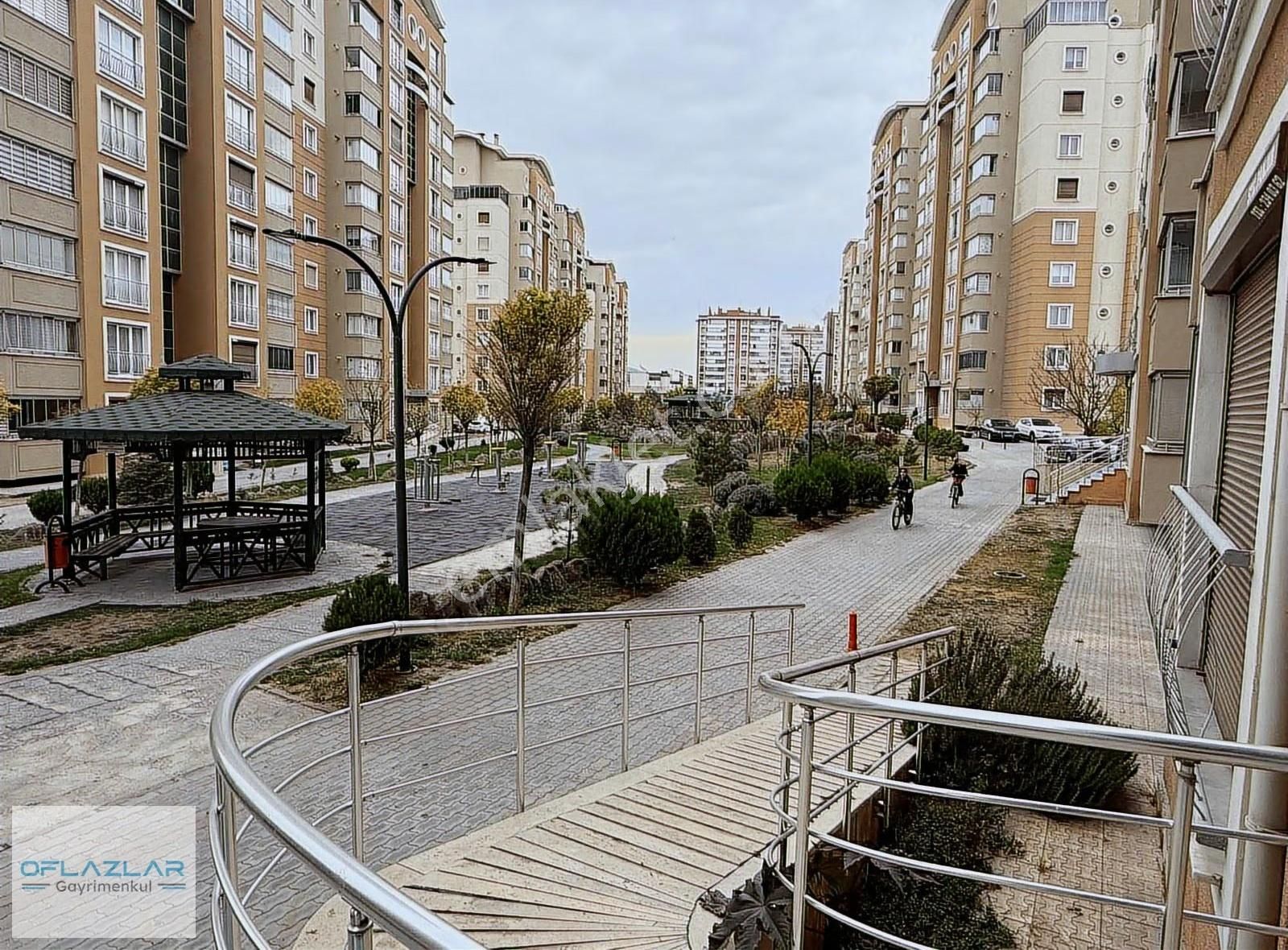 Asude Konutları'nda Satılık 4+1 Lüks Daire (220m²) - Görsel 30