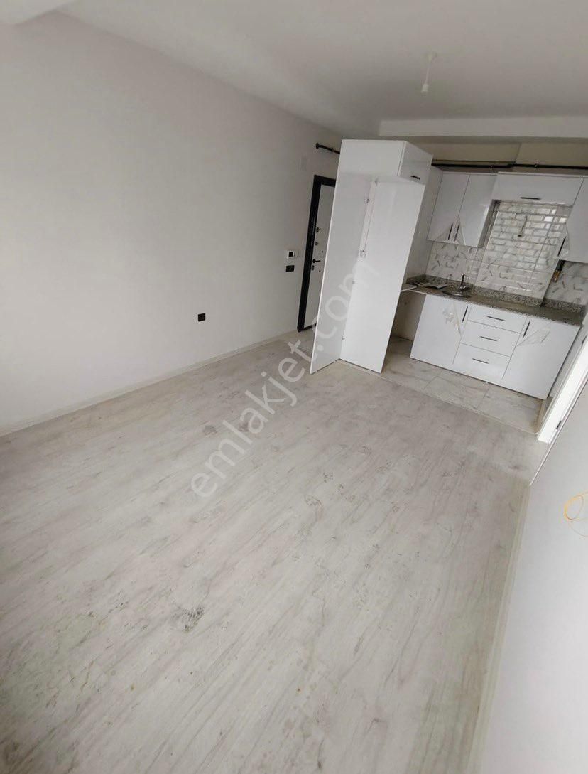 İlimyolu Bulvarı Üzerinde 1+1 Bulvar Cepheli Köşe Daire