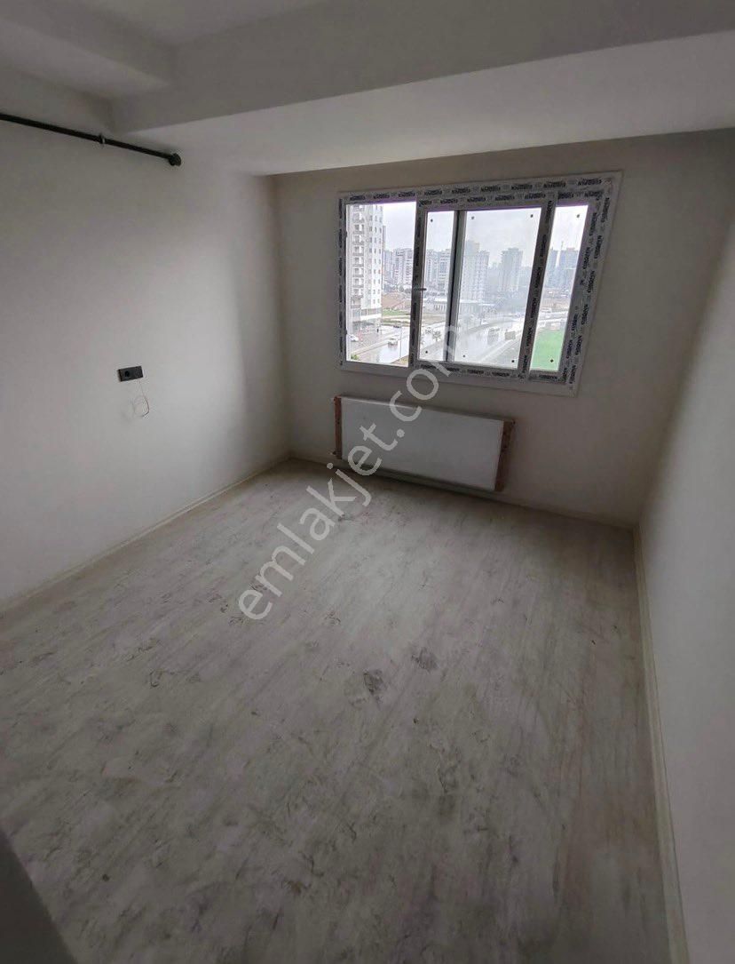 İlimyolu Bulvarı Üzerinde 1+1 Bulvar Cepheli Köşe Daire - Görsel 3