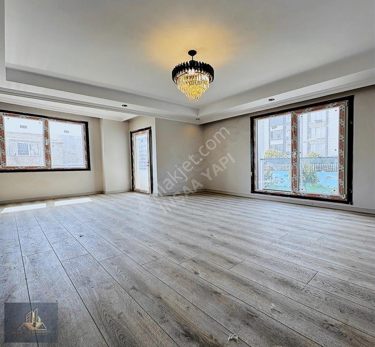 Beylikdüzü Yakuplu'da Satılık 3+1 Metrobüse Yakın Konumda Fırsat - Görsel 13