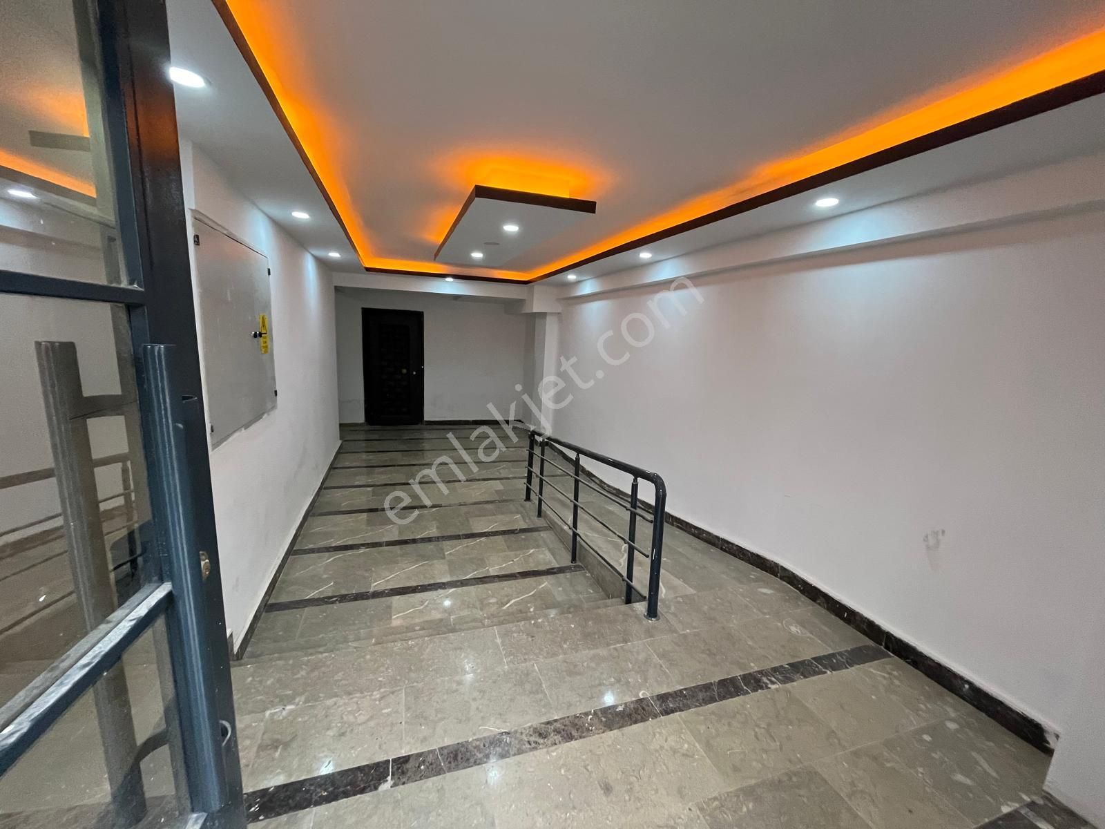 Çamlıca Mh Güzel Konumda Arakat Önü Açık Satılık 2+1 Daire Ss-8 - Görsel 18