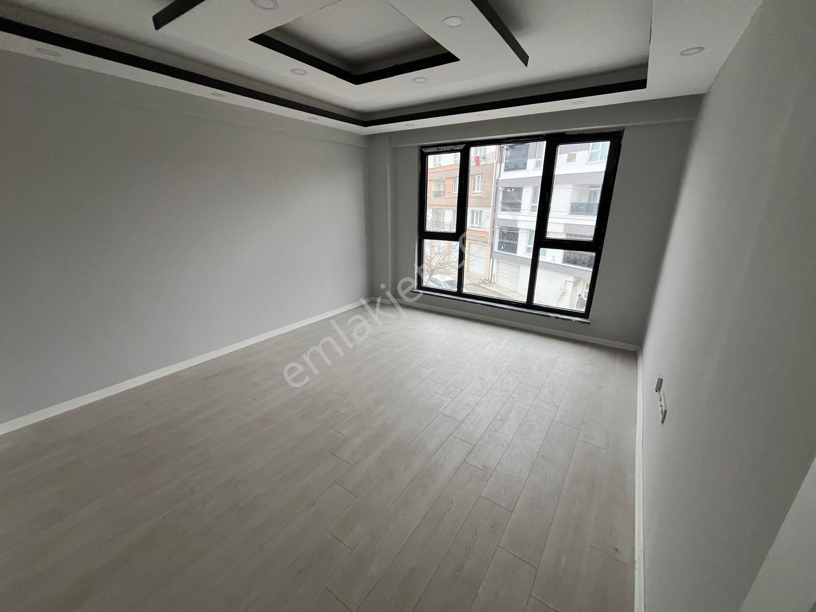 Çamlıca Mh Güzel Konumda Arakat Önü Açık Satılık 2+1 Daire Ss-8 - Görsel 4