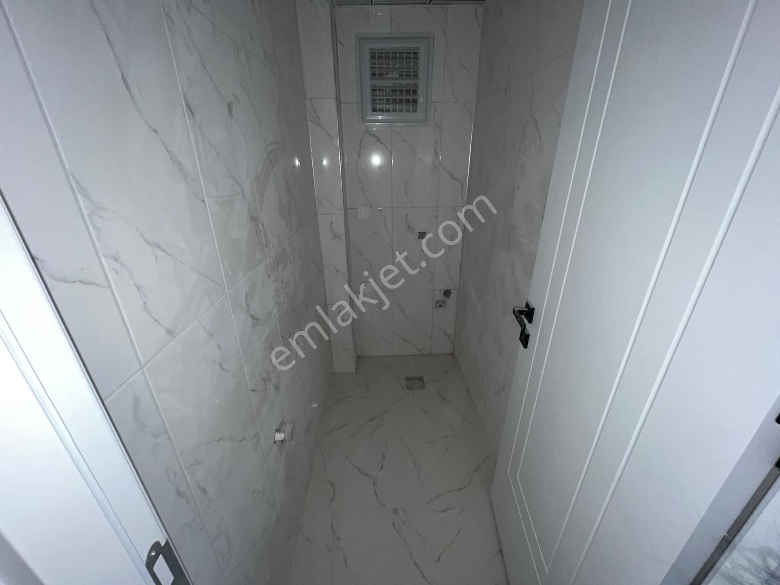 Çamlıca Mh Güzel Konumda Arakat Önü Açık Satılık 2+1 Daire Ss-8 - Görsel 12