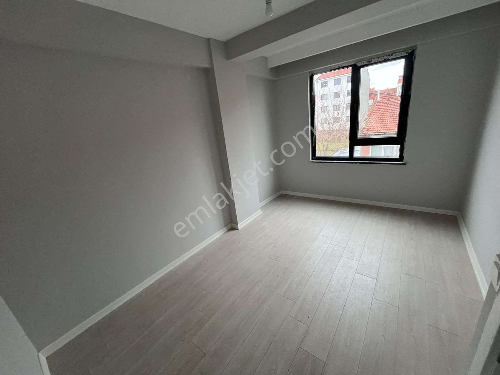 Çamlıca Mh Güzel Konumda Arakat Önü Açık Satılık 2+1 Daire Ss-8 - Görsel 8