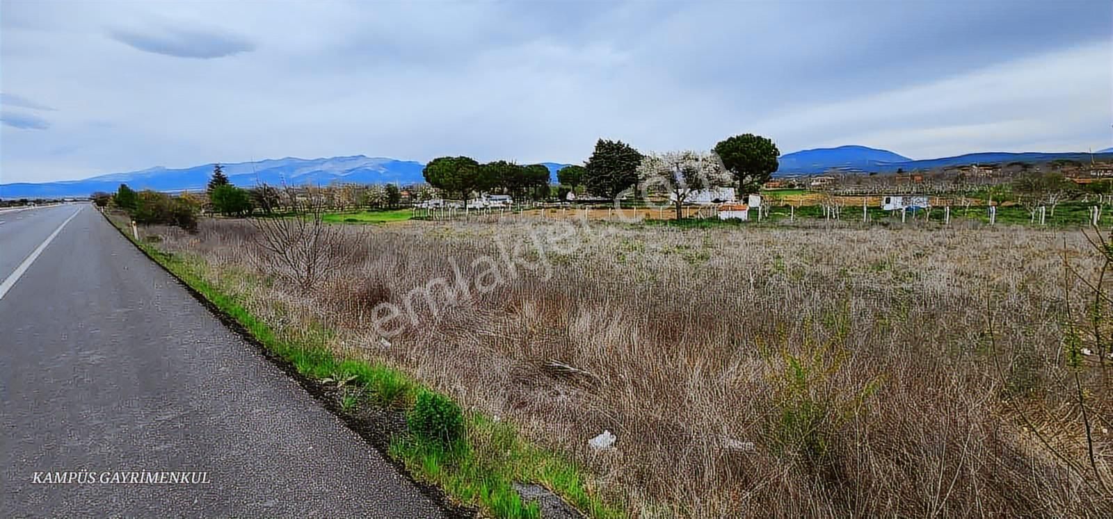 Tavas Kızılcabölük Ana Yola 140m Cepheli 4925 M² Arazi - Görsel 3