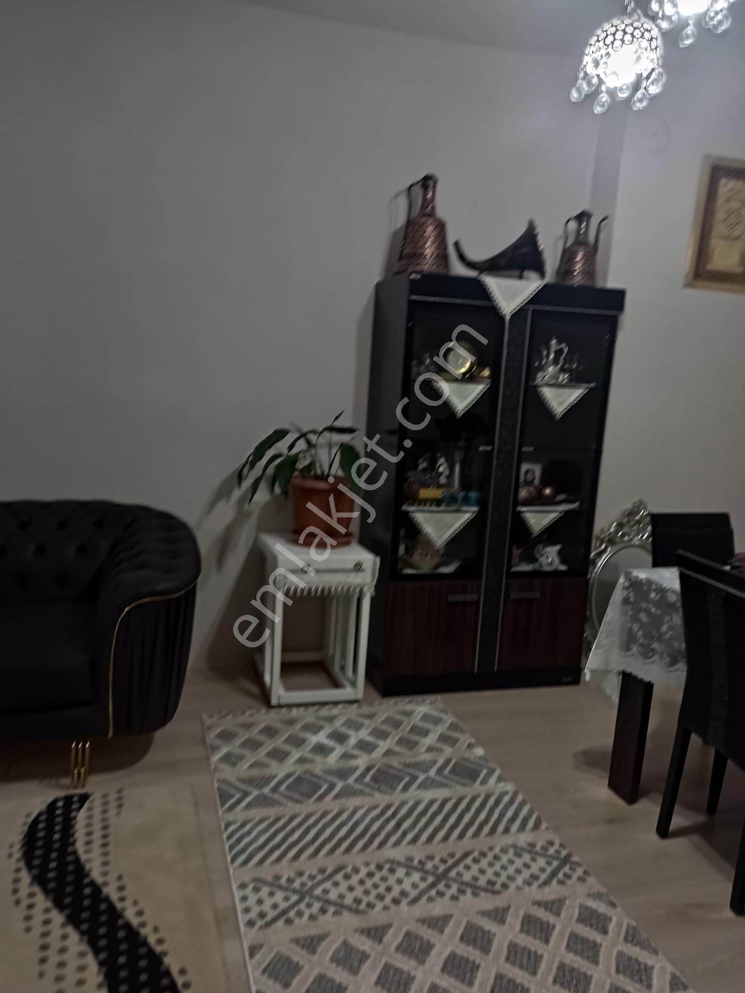 Nalçacı'da Satılık İçi Yapılı 3+1 Arakat Daire - Görsel 11