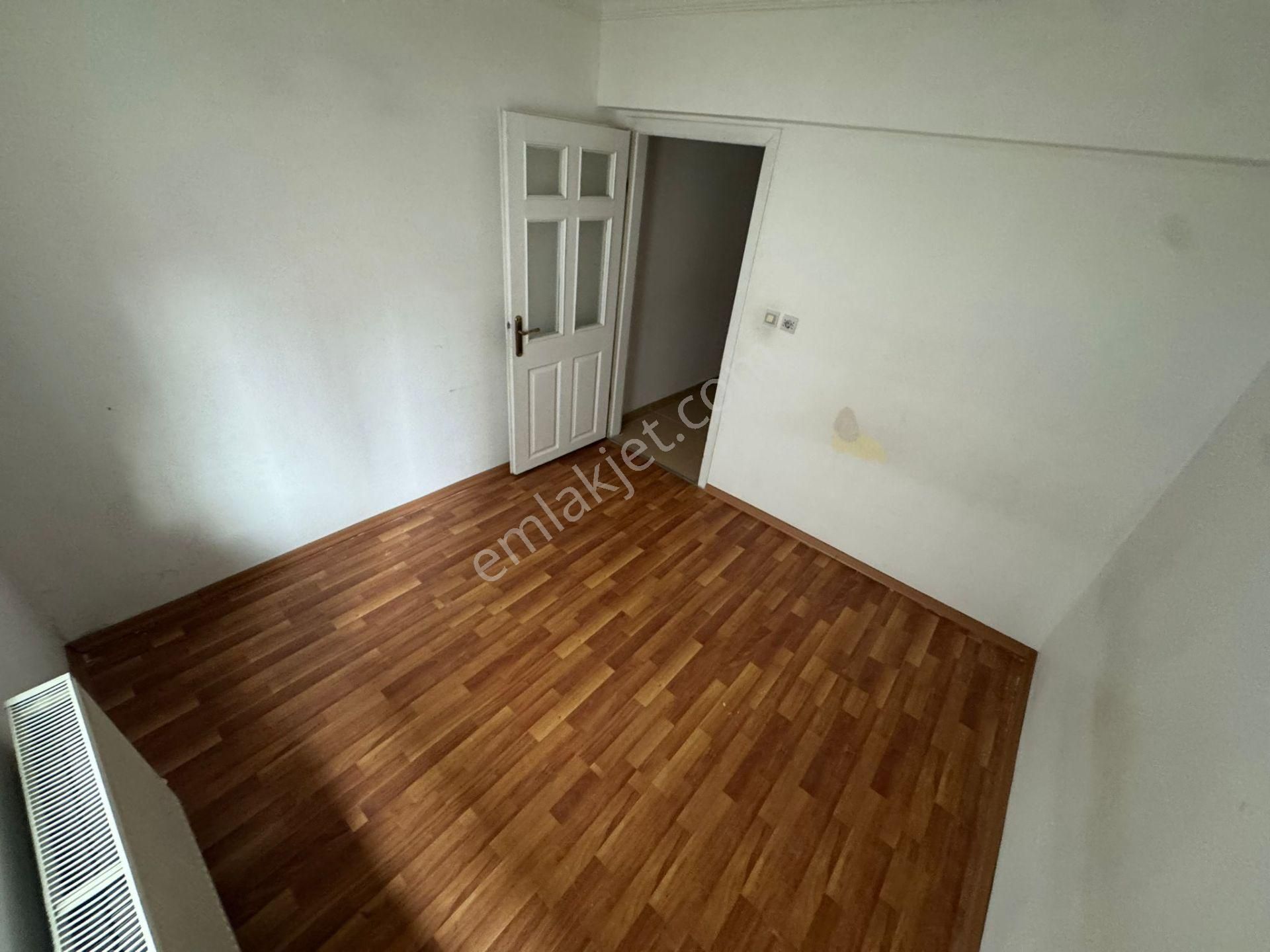 Atatürk Mahallesin'de 3+1 Salon Bağımsız Satılık Daire - Görsel 13