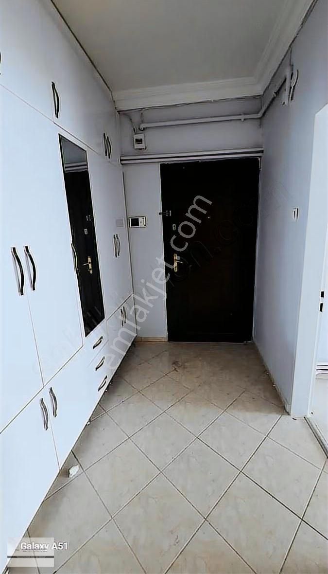 Batıkent Metro Ya Yakın 3+1 Katta Manzaralı Kombili - Görsel 15