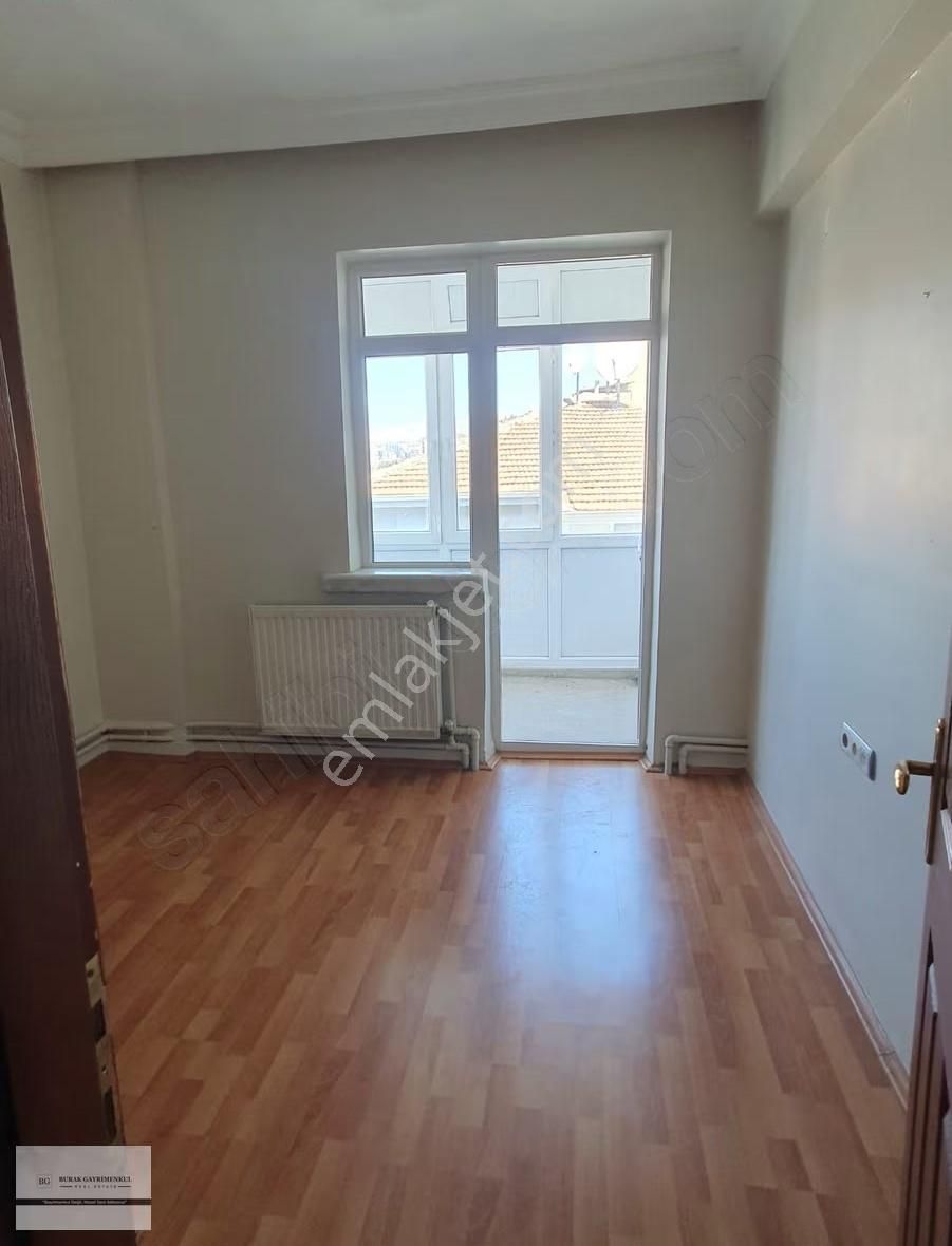 Kent Koop Mah Metroya Yakın 3 Oda 1 Salon Katta Okullara Yakın - Görsel 2