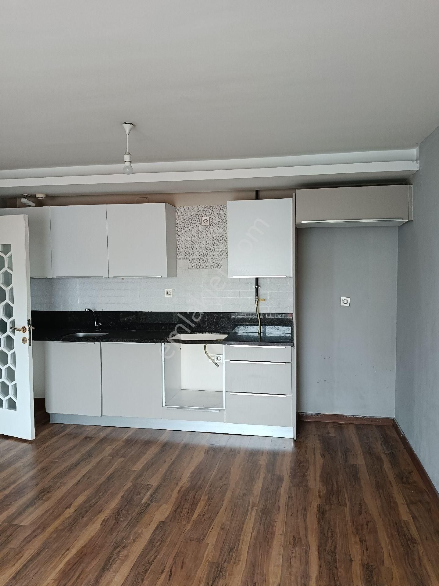 Birlik Gayrimenkulden Kozan Cad. Bulvar Üzeri 2+1 Fırsat Kiralık!!! - Görsel 3