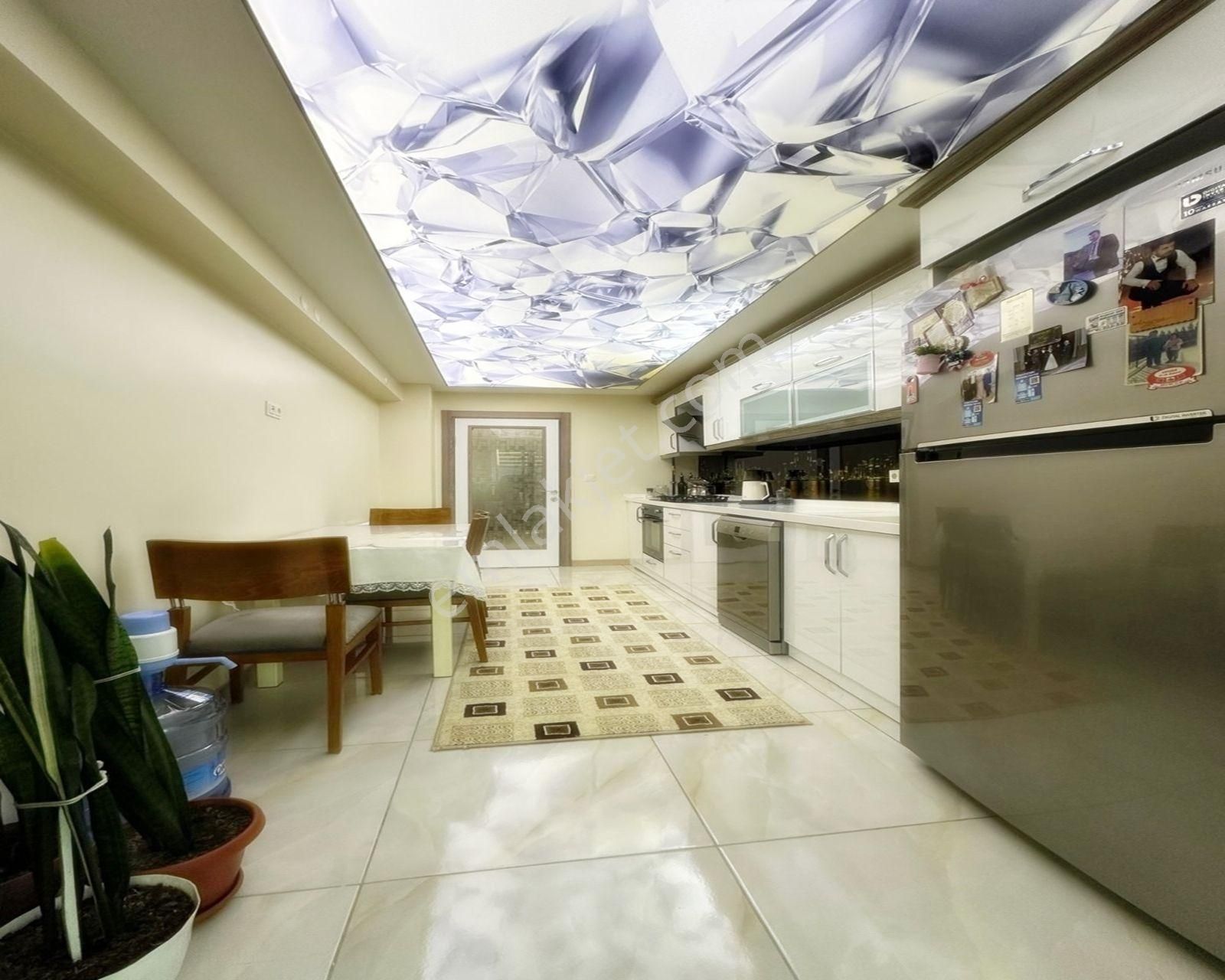 Site Konspet'inde Kaçırılmayacak 3+1 Fırsat Daire - Görsel 20