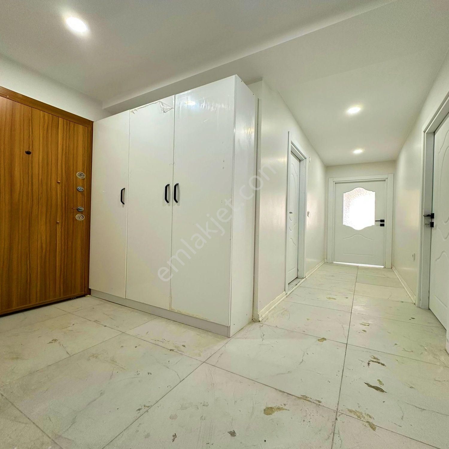 Beylikdüzü Yakuplu Mahallesi'nde 2+1 Sıfır Ara Kat Daire - Görsel 19