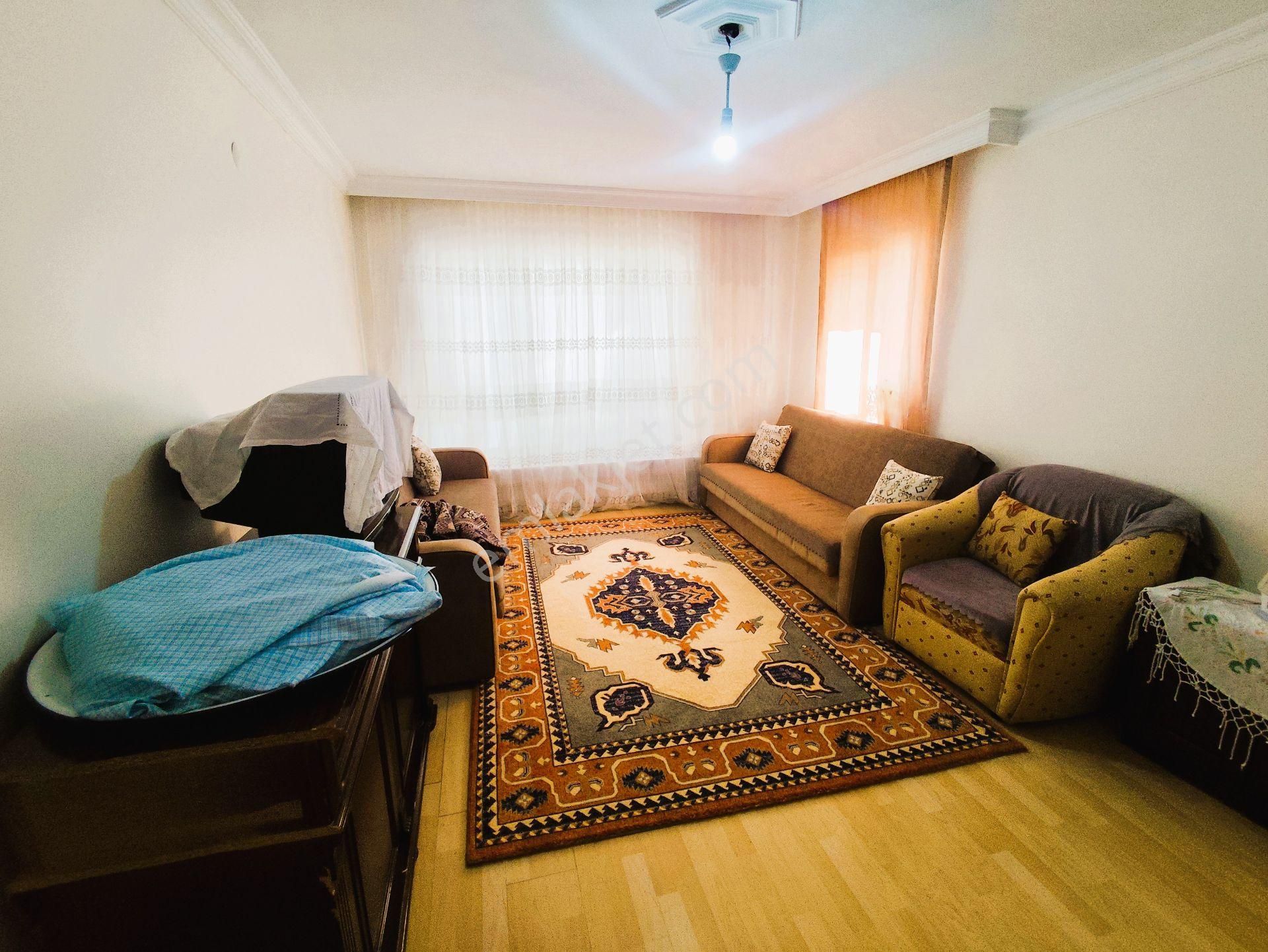 Gökçe Emlak'tan 3+1 Tam Merkezde Yüksek Giriş Masrafsız Daire