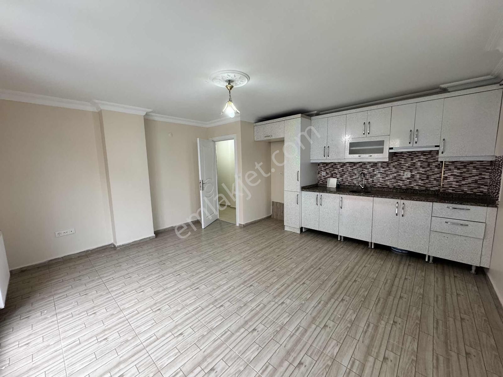 Esentepe Mah. Üniversitelere Ve Tramvaya Yakın Kiralık 2+1 Daire - Görsel 6