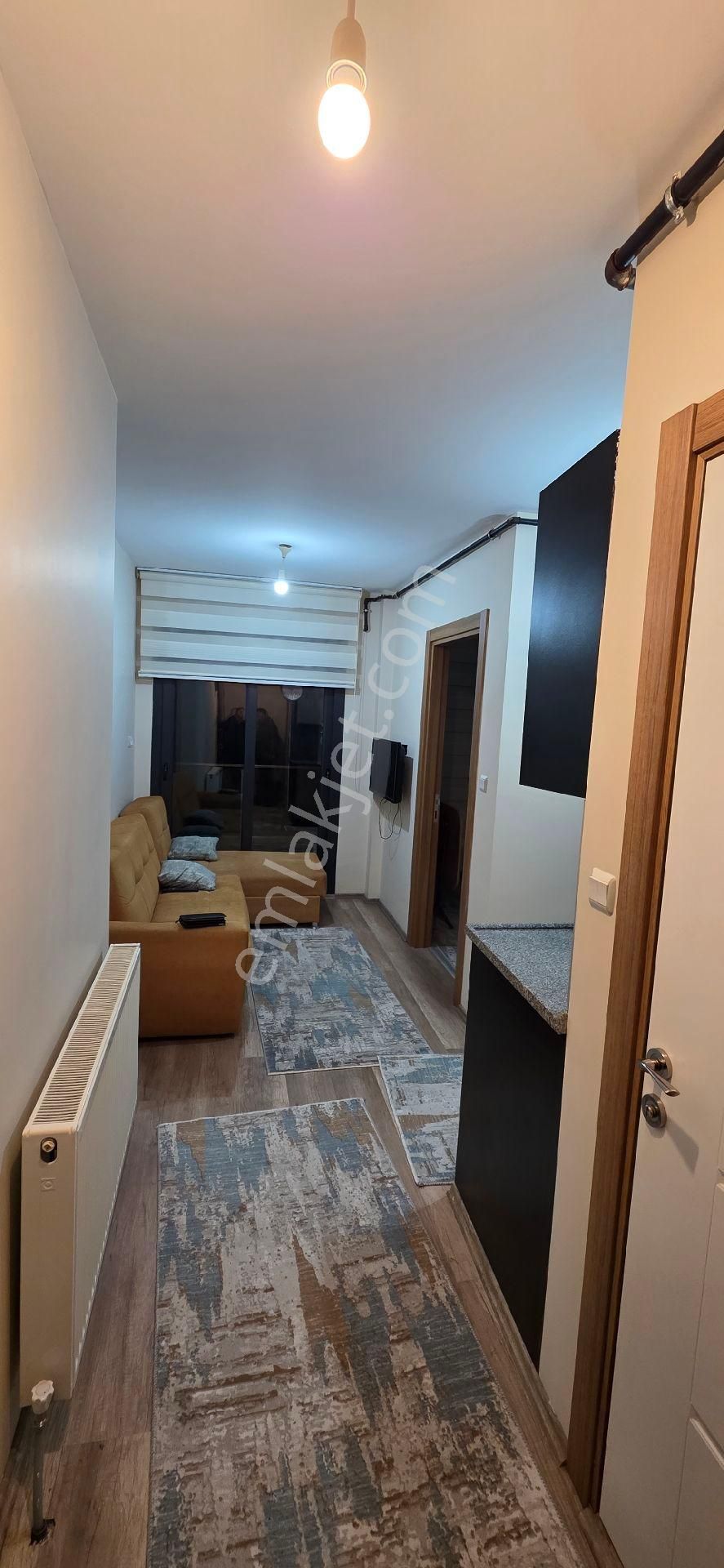 Caddede Lüks Satılık Apart - Görsel 2