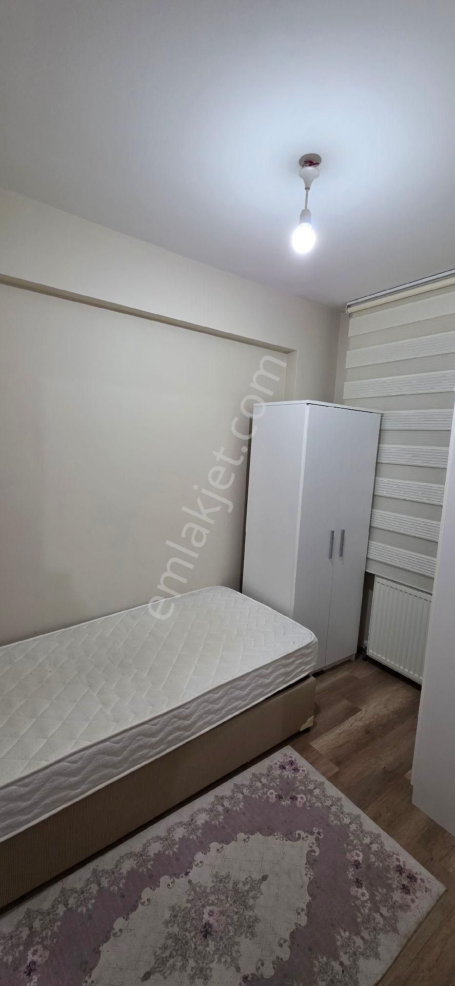 Caddede Lüks Satılık Apart - Görsel 6