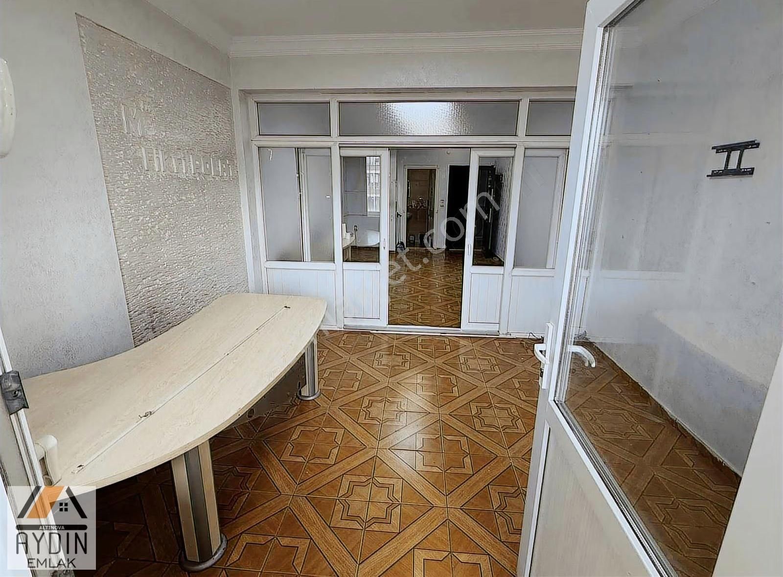 Altınova Merkez Ana Cadde Üzeri 1+0 Ofis Veya Daire - Görsel 5