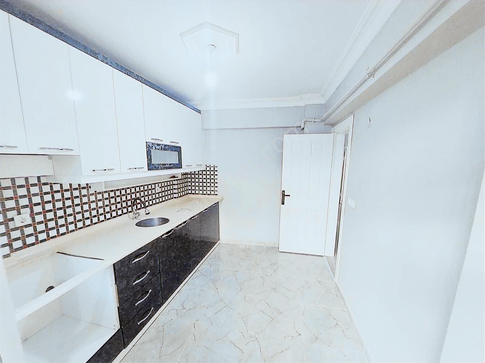 Yoldaş İnş Satılık 3+1 125 M2 1.kat Köşe Başı Masrafsız Daire - Görsel 18