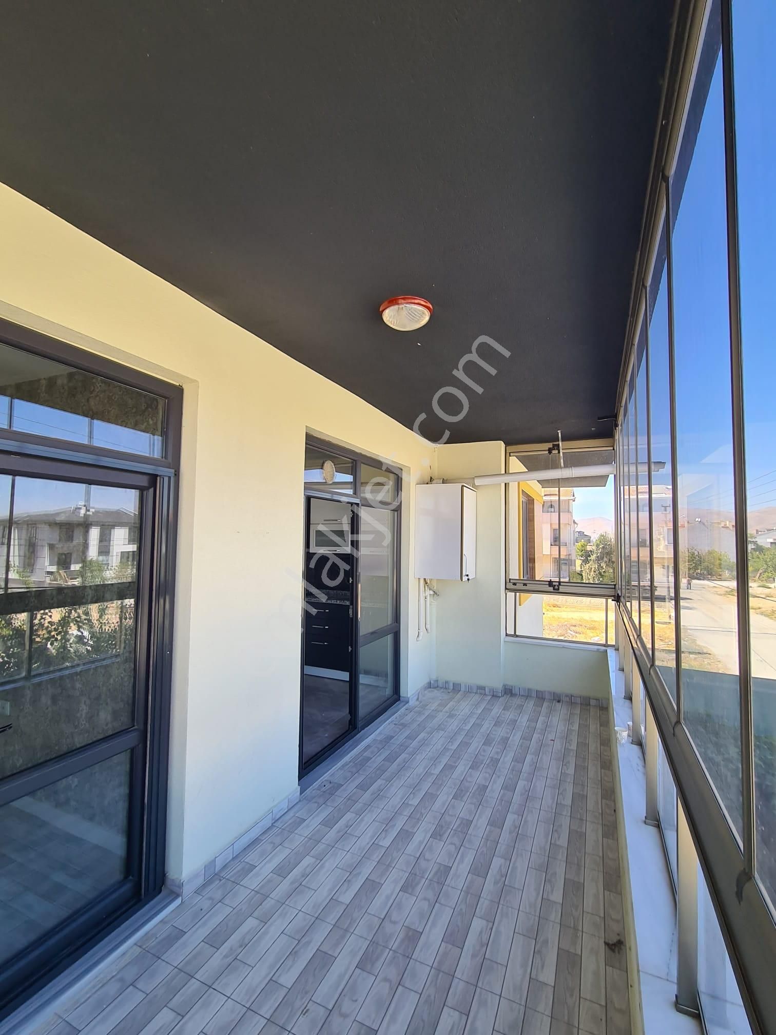 Beymira'dan Kiralık Lüks 2+1 Daire Müstakil Tadında Yaşam - Görsel 11