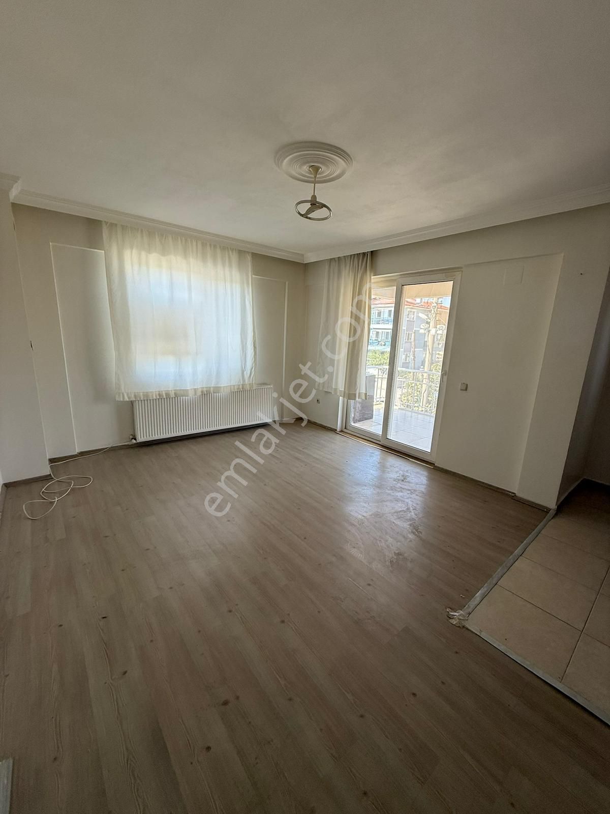 Ortaca Cumhuriyette 2+1 Arakat Daire Satılık. - Görsel 5