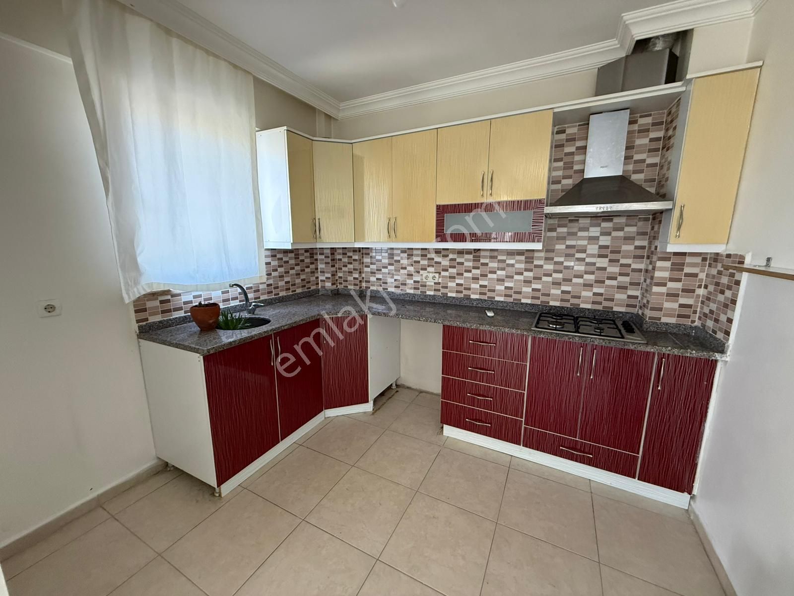 Ortaca Cumhuriyette 2+1 Arakat Daire Satılık. - Görsel 7