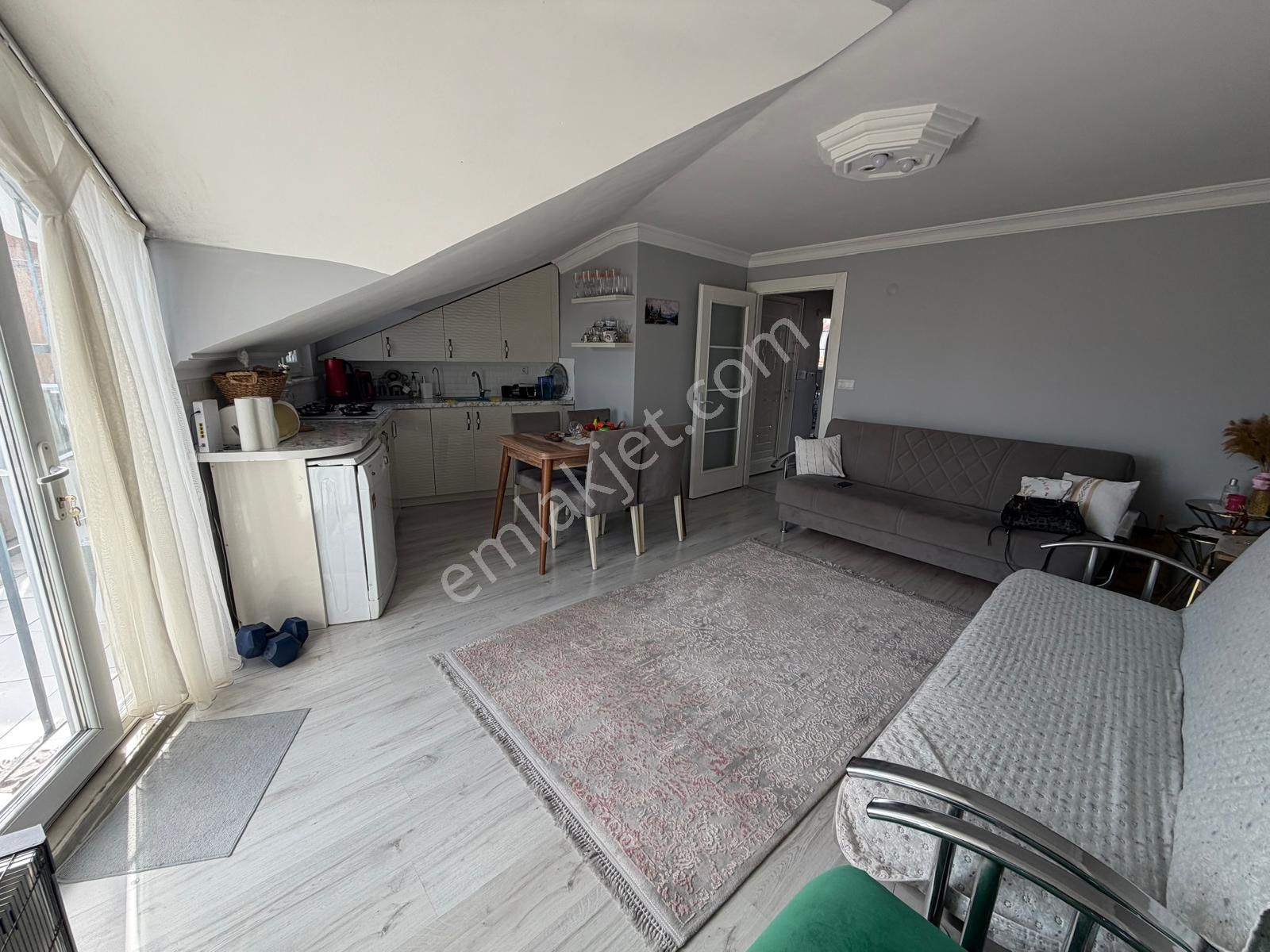 İstanbul House'dan Bahçelievler'de 3+2 Genç Binadan Dublex - Görsel 18