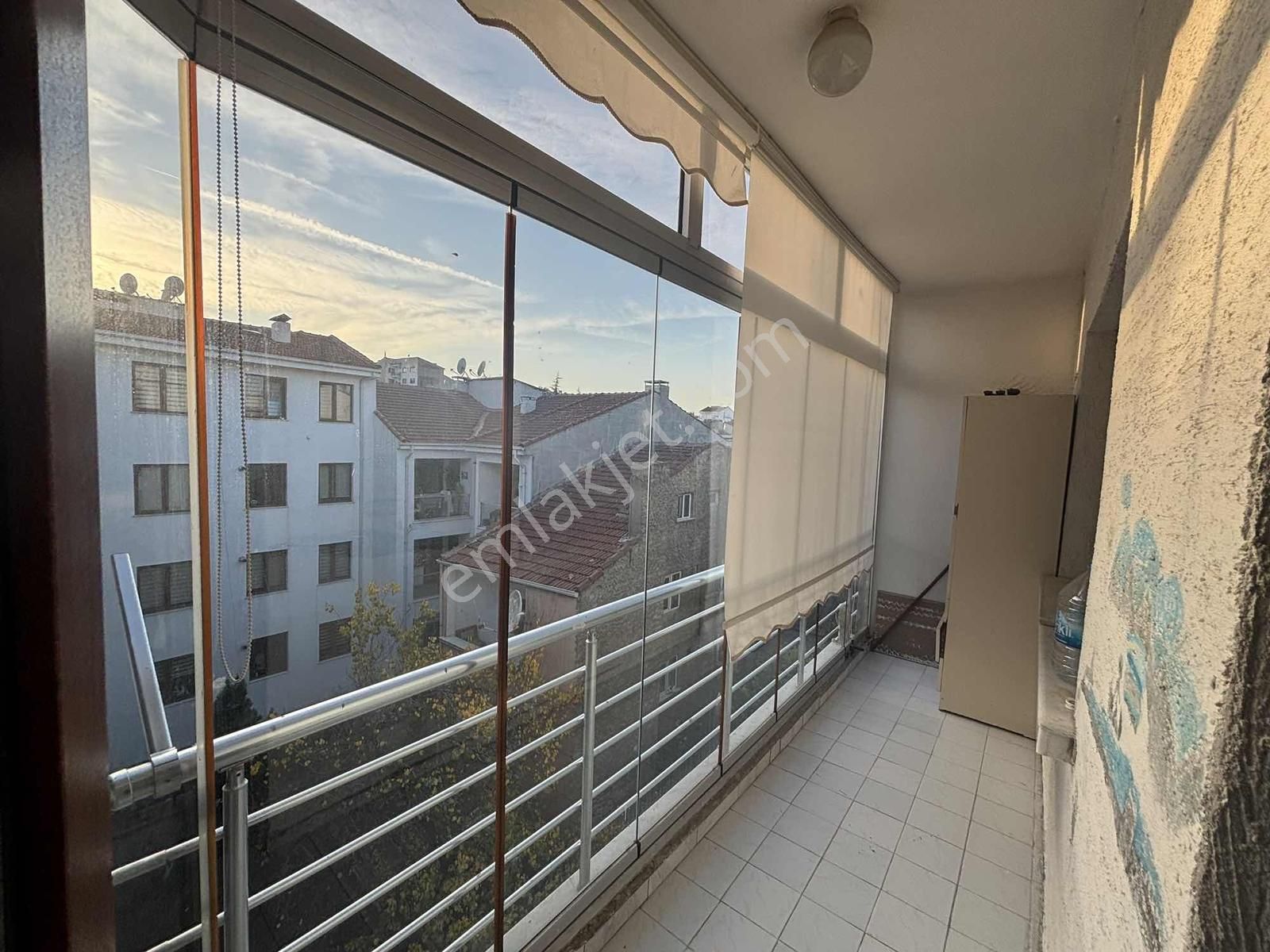 İstiklal Mahallesinde Kiralık 2+1 Daire - Görsel 29