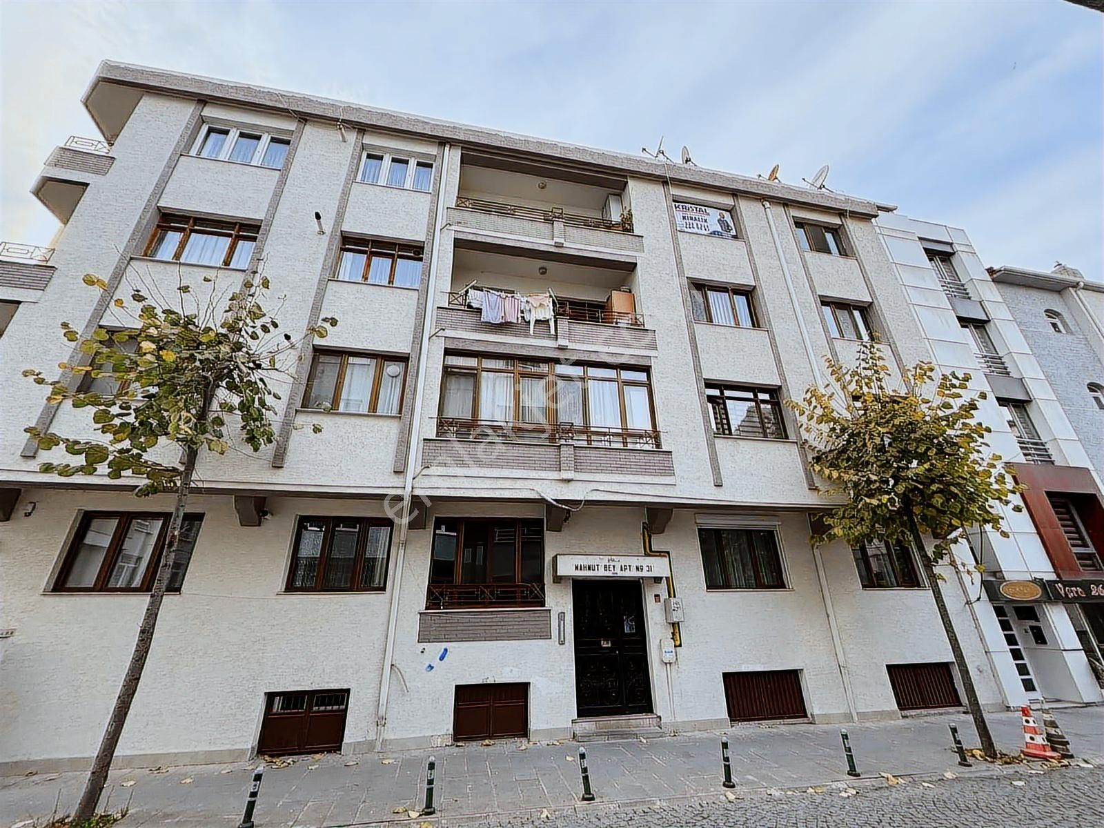 İstiklal Mahallesinde Kiralık 2+1 Daire - Görsel 20