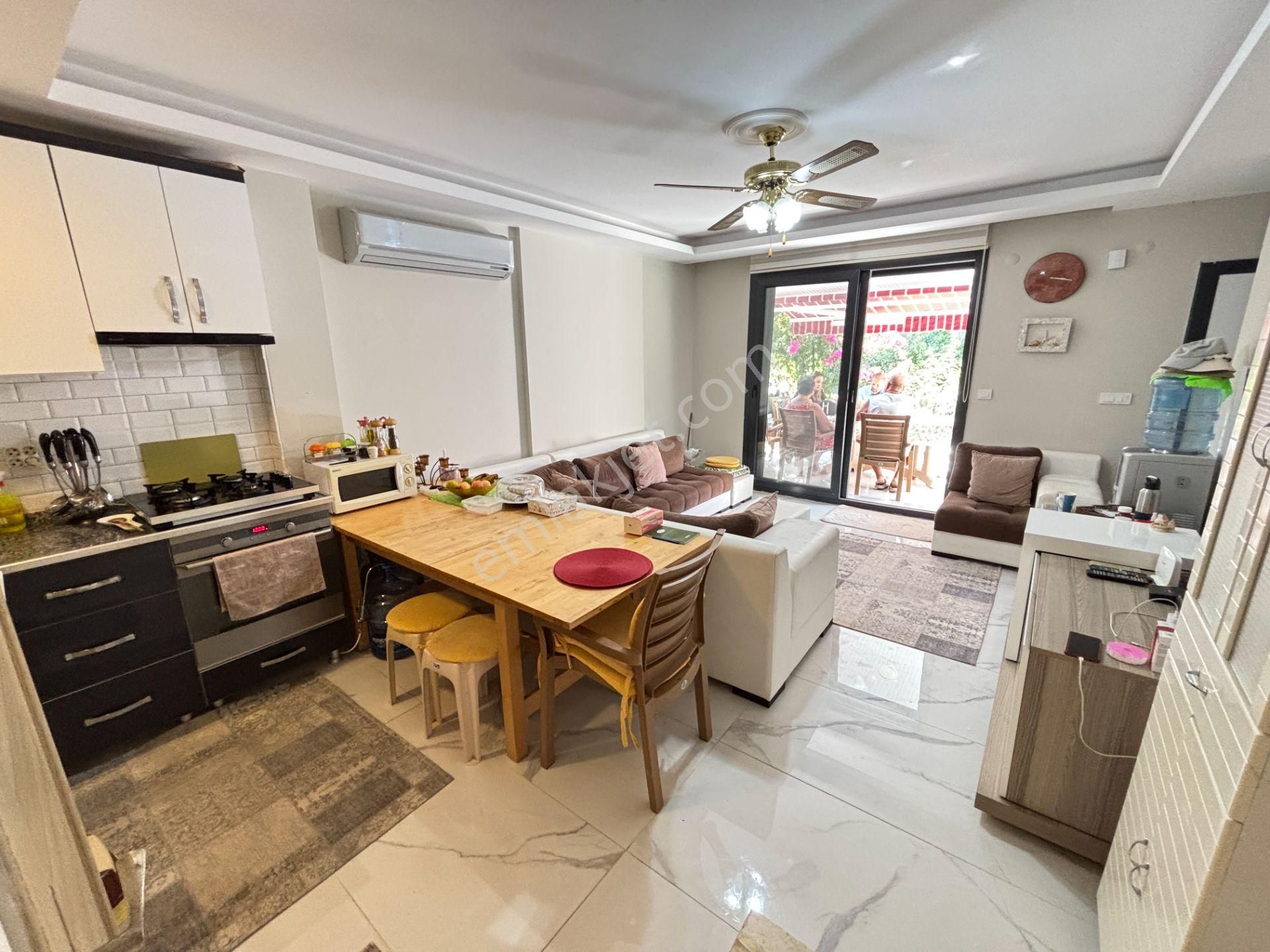 İzmir Seferihisar Payamlı'da Plaja 500 M Ferah Yapılı 3+1 Satılık Villa - Görsel 18