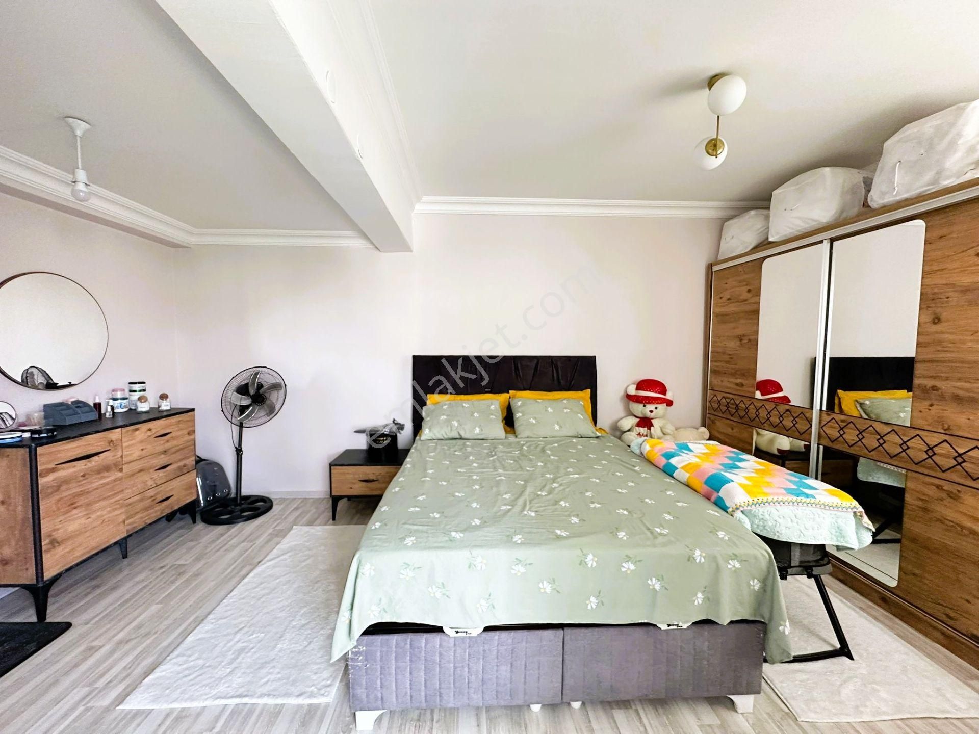 Gökçe Emlak'tan Bugün Düşünün Yarın Taşının 2+1 Daire - Görsel 2