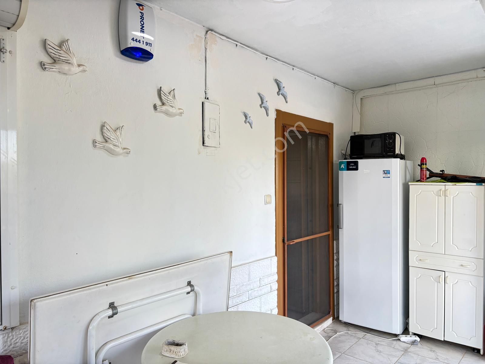 İzmir Seferihisar Ürkmez Deniz Tarafında Plaja 100m 4+1 Satılık Villa - Görsel 18