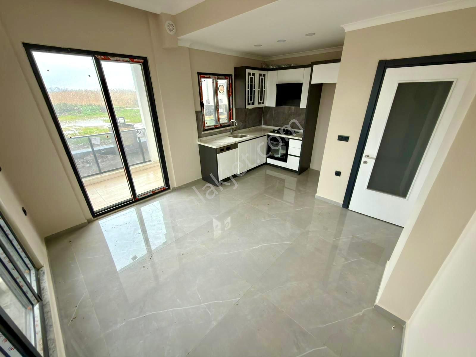 🏡 Referans'tan Akçay'da Müstakil Tadında Ayrı Mutfak Yerden Isıtmalı 2+1 Daire - Görsel 13