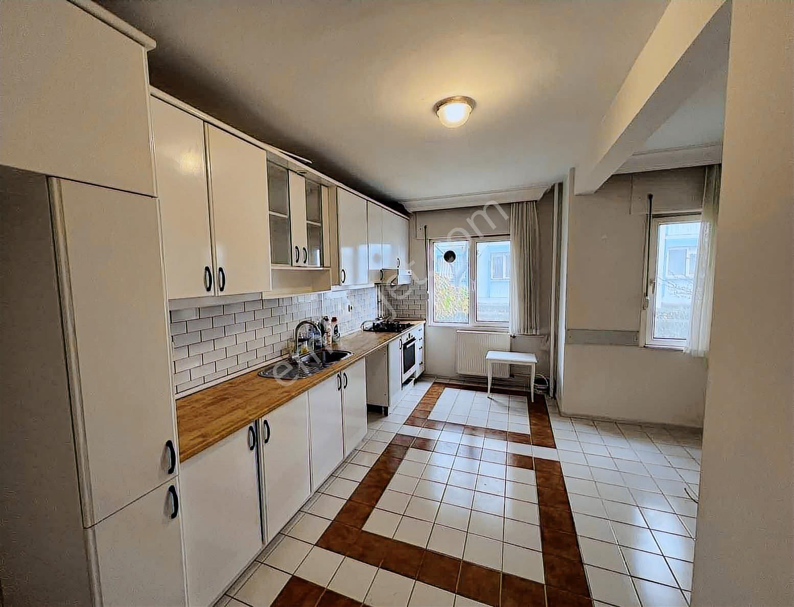 Beylikdüzü Bizimkent Sitesi Büyük Tip 3+1 Satılık Daire - Görsel 12