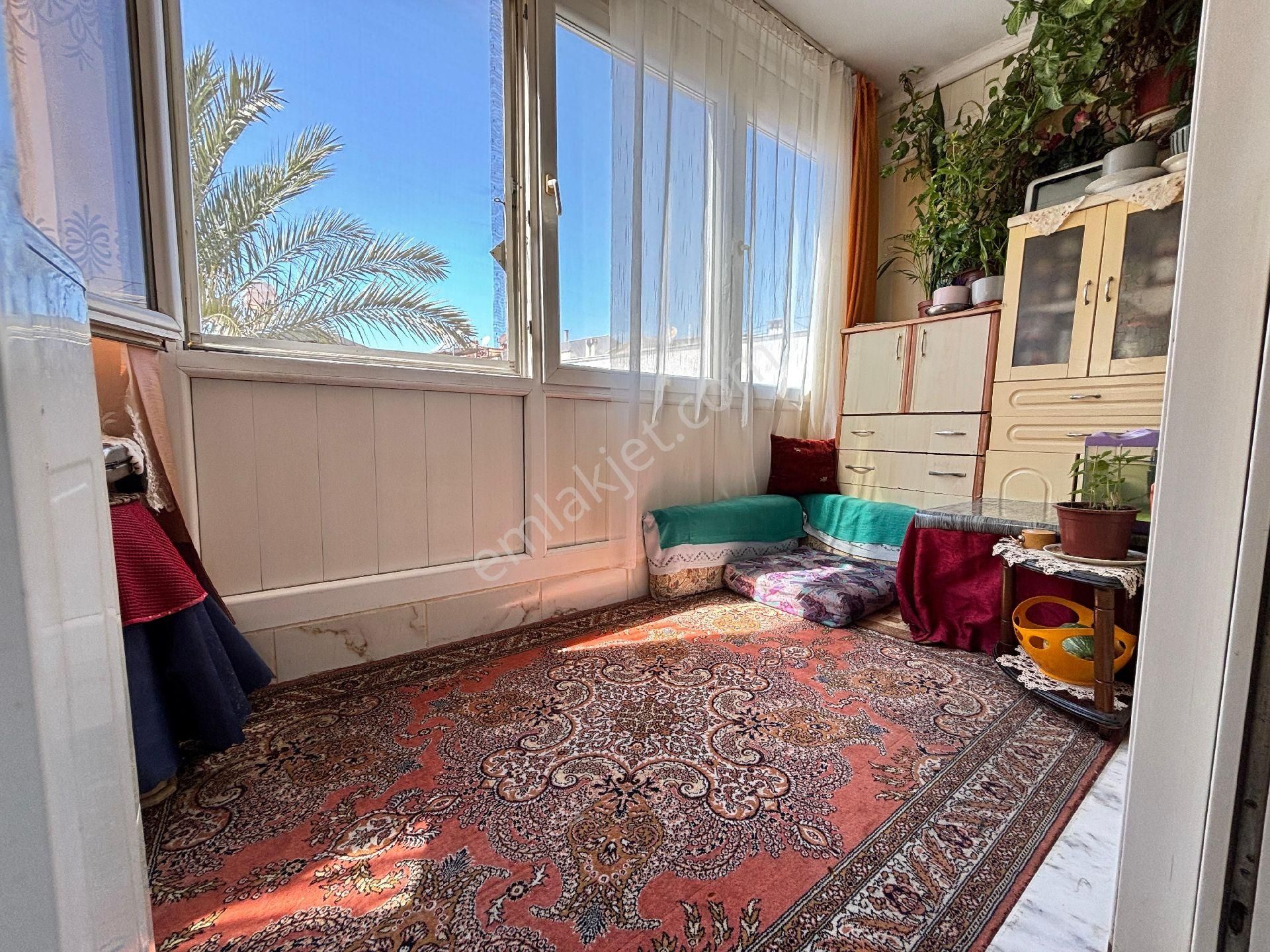 İzmir Seferihisar Ürkmez Merkezde Plaja 150 M Geniş Yapılı 2+1 Satılık Daire - Görsel 9