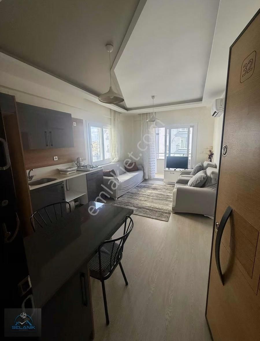 Sarıçam Çarkıpare'de Stad Yanı Full Eşyalı & Klimalı Kaçmaz 1+1