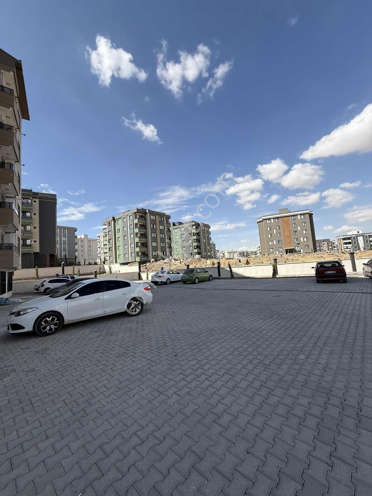 Burhan Kılınç'dan Eşyalı Kiralık Lüx 1+1 Merkezi Konumda - Görsel 9