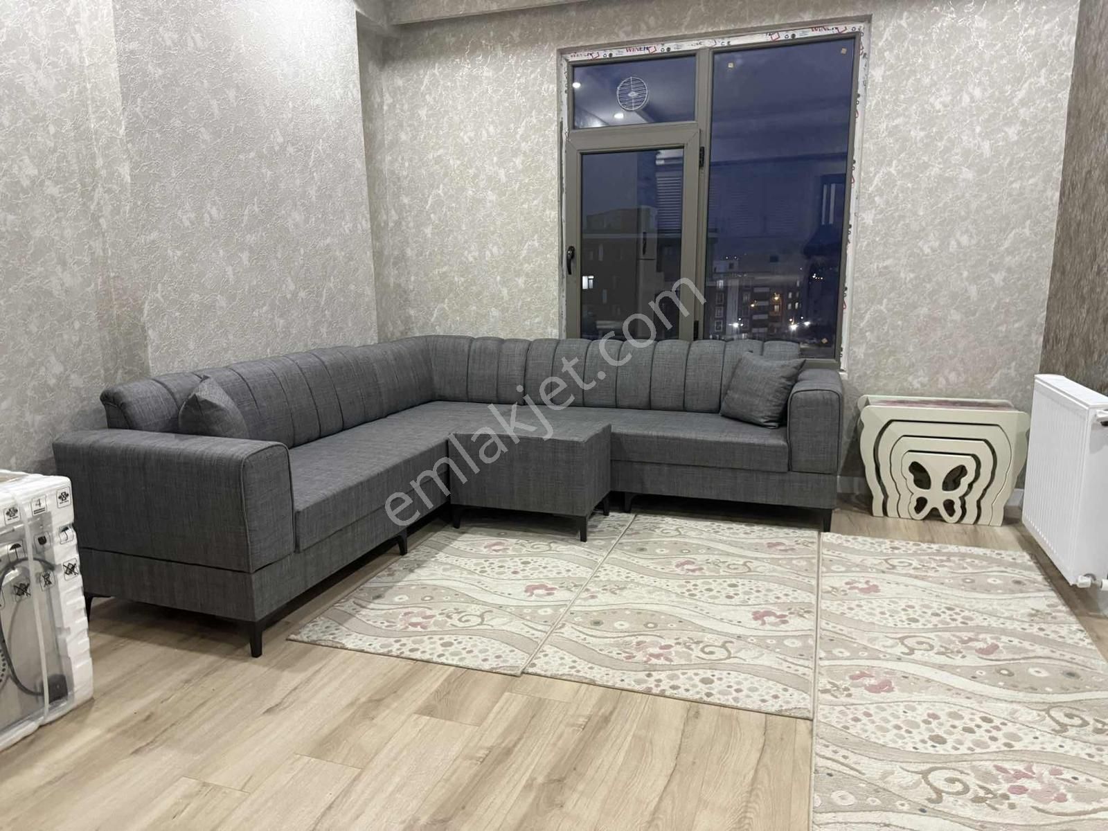 Burhan Kılınç'dan Eşyalı Kiralık Lüx 1+1 Merkezi Konumda - Görsel 6