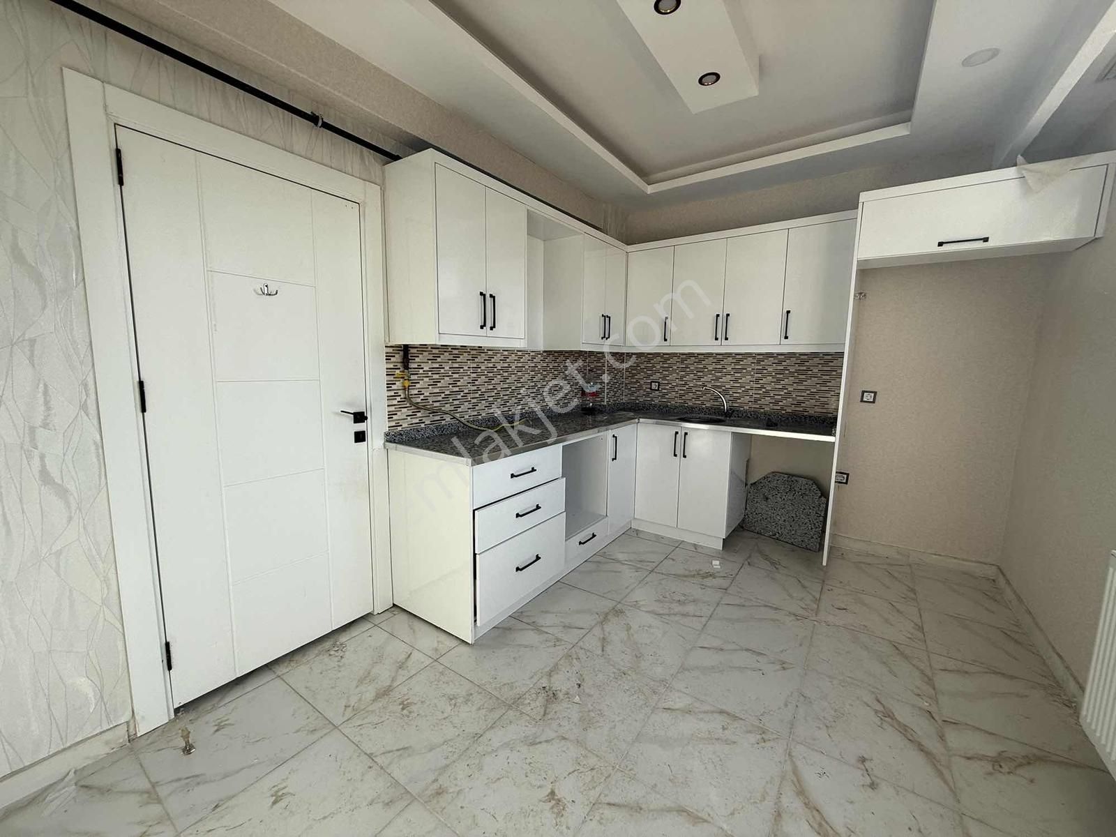 Burhan Kılınç'dan Acil Satılık 3+1 - Görsel 9