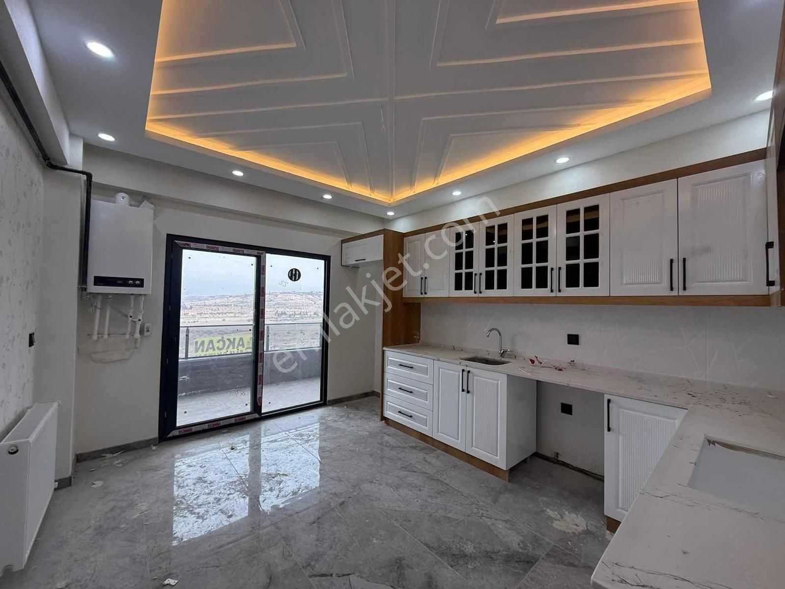 Burhan Kılınç'dan Geniş Lüx 2+1 Site İçerisinde Ebeveyn Banyolu - Görsel 3
