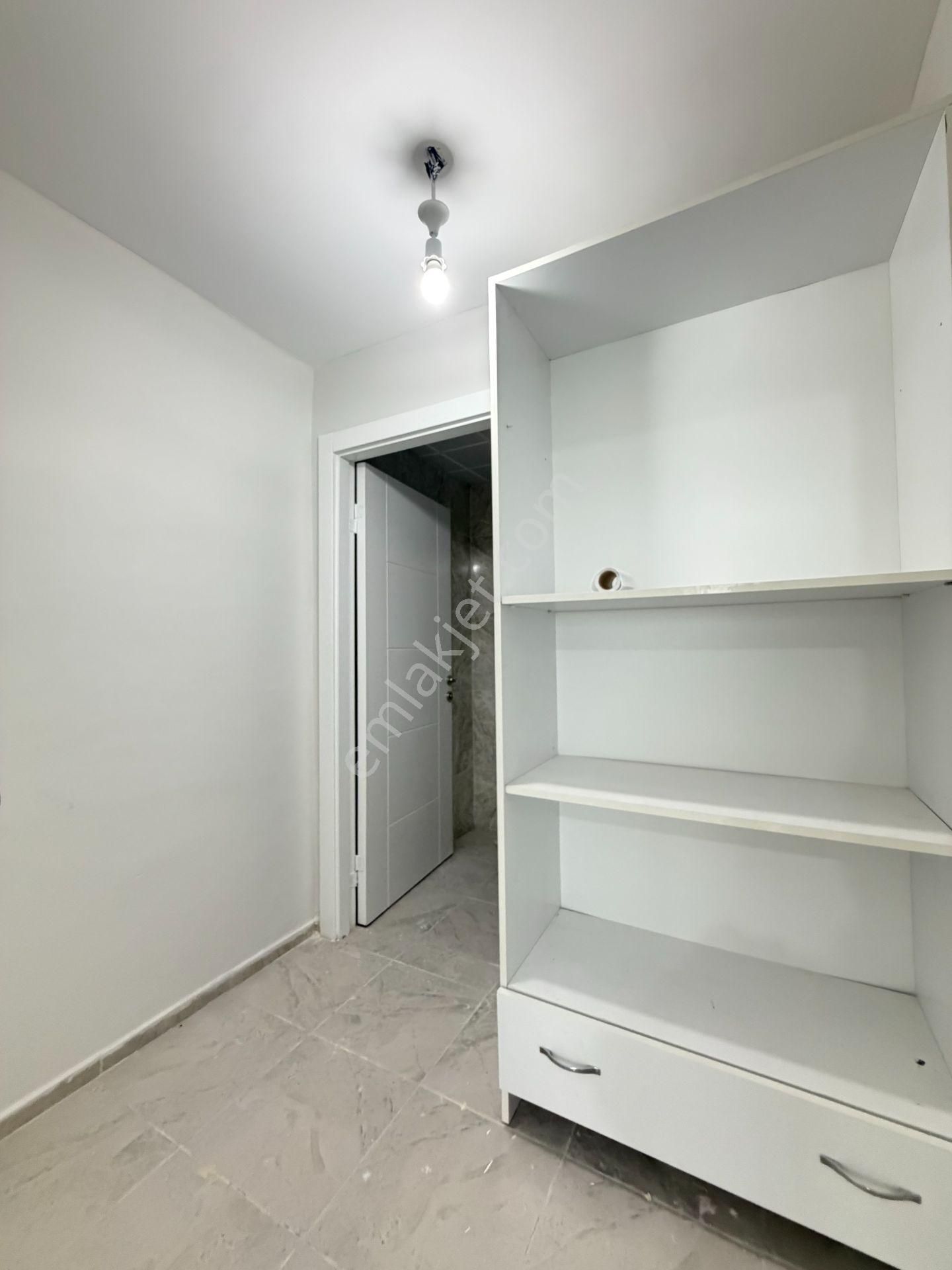 Gökçe Emlak'tan Sarayda Sitede Giysi Odalı 3+1 Satılık Daire - Görsel 25