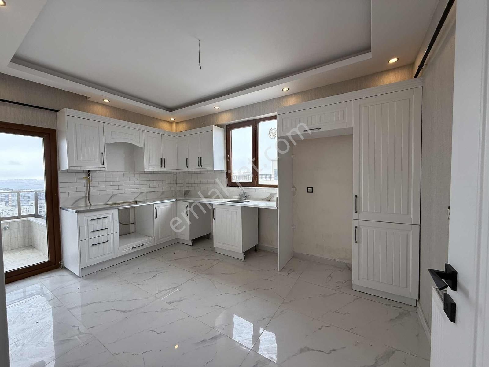 Burhan Kılınç'dan Lüx Geniş 2+1 Urfa Manzaralı - Görsel 18