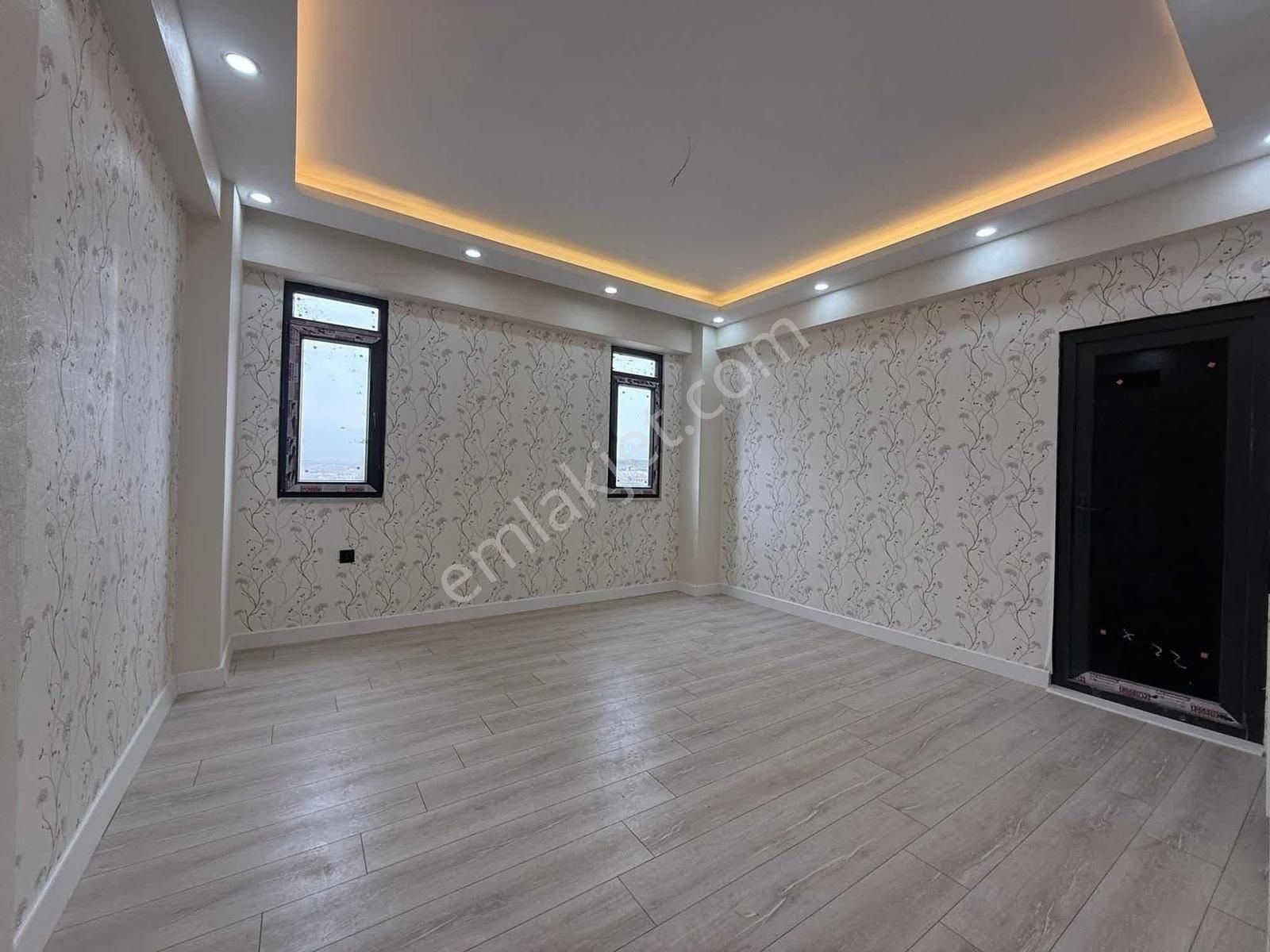 Burhan Kılınç'dan Lüx Geniş +1 Site İçerisinde - Görsel 10