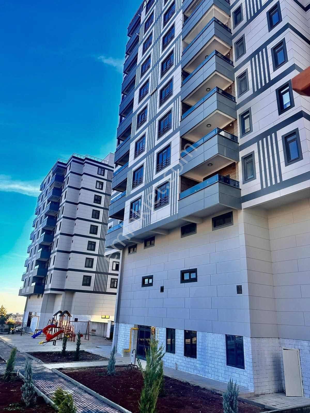 Burhan Kılınç'dan Lüx Geniş +1 Site İçerisinde - Görsel 9