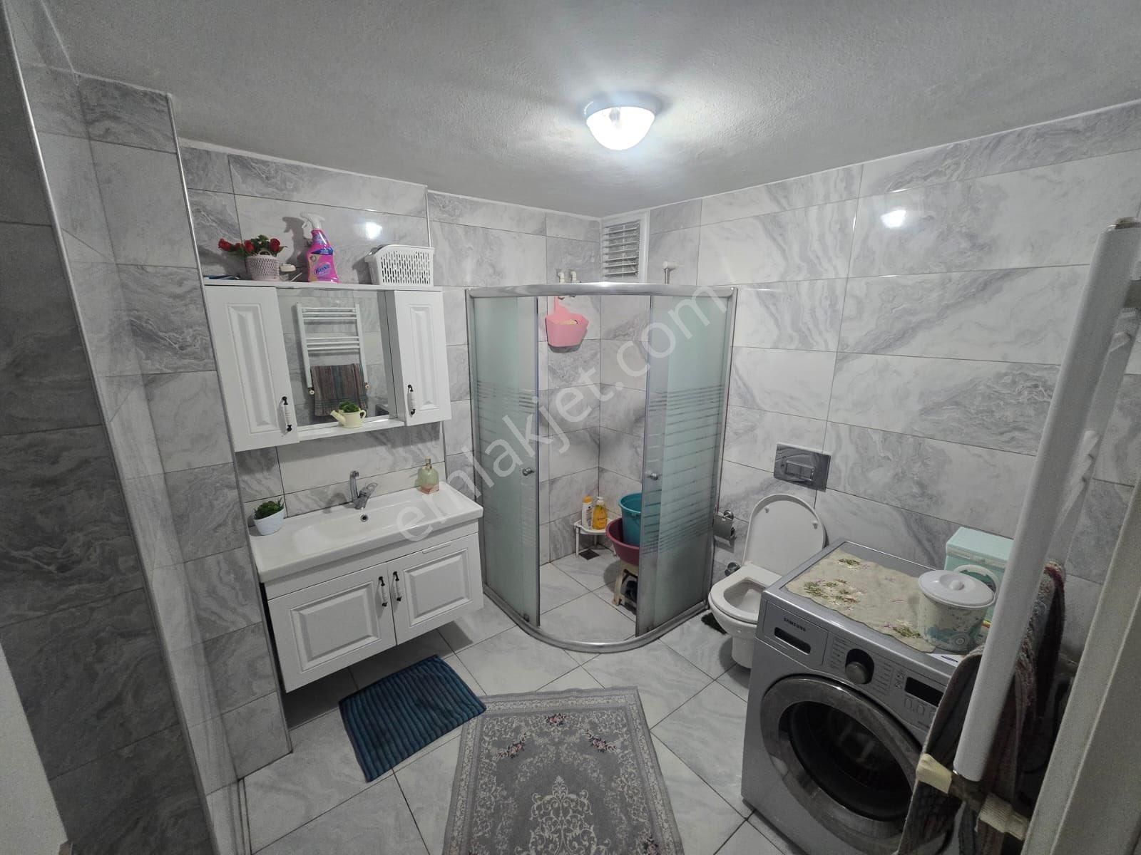 Özeller Gayrimenkulden Harika Konumda Fırsat Daire - Görsel 13