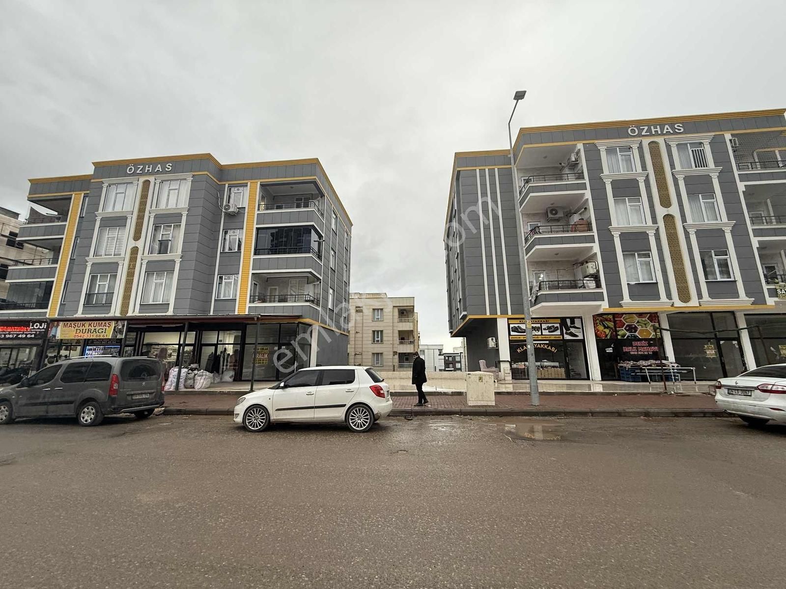 Burhan Kılınç'dan Merkezi Konumda 2+2